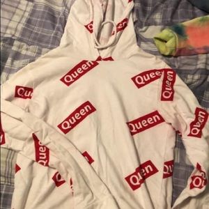 Cropped queen hoodie